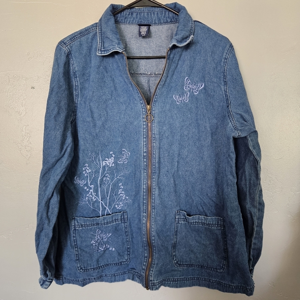 Basic Editions Vintage Women's Large Denim Jacket Embroidered Butterfly Flowers